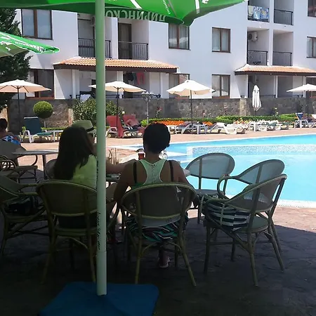 Family Apolon Ξενοδοχείο 2*
