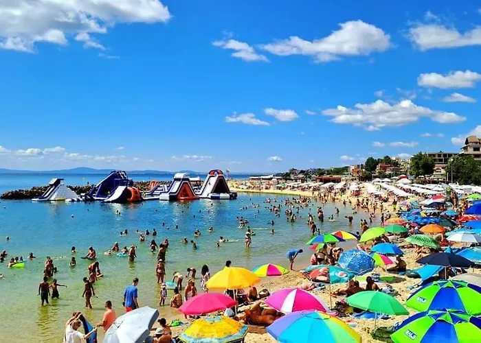 Family Apolon Хотел 2*