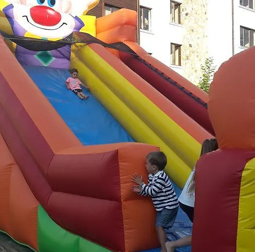 Хотел Family Apolon