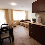 Family Apolon Hotel