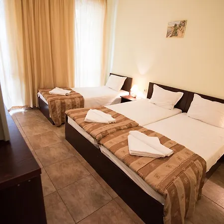 Family Apolon Hotel